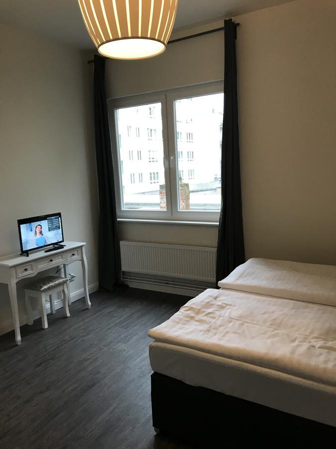 Hotel Fame Am Hauptbahnhof ฮัมบูร์ก ภายนอก รูปภาพ